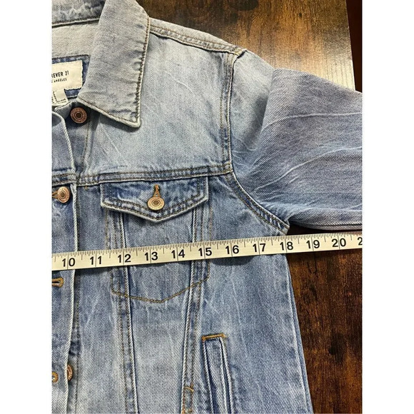 F21 retro style Jean jacket  Size S - Picture 8 of 11